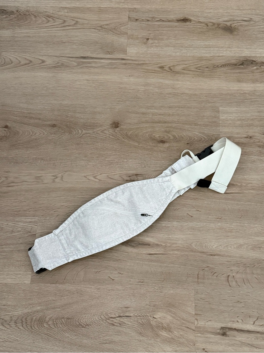 Gooseket Toddler Sling Carrier – Light Beige